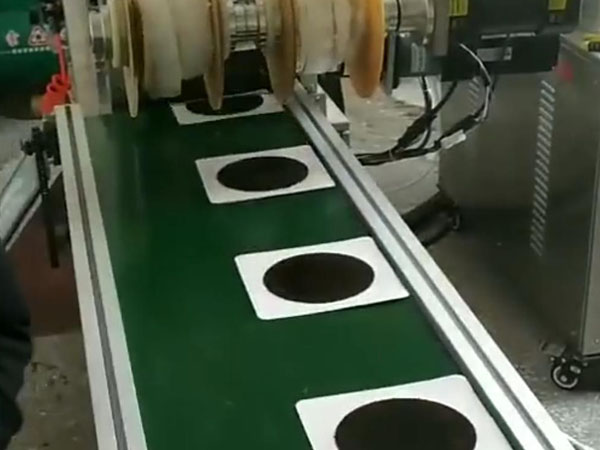 黑膏藥代加工需要什么樣的資質(zhì)手續(xù)，廠家電話多少